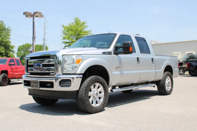 2016 Ford F-250 XLT 4x4 Crew Cab 8' Box's photo
