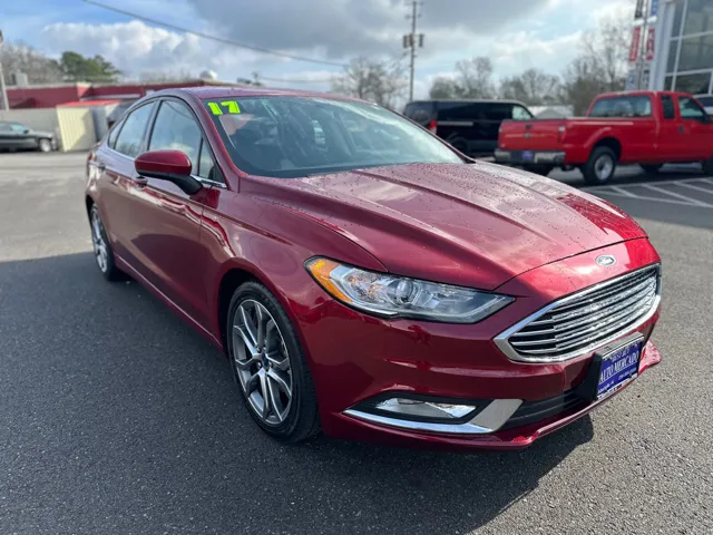 2017 Ford Fusion S's photo