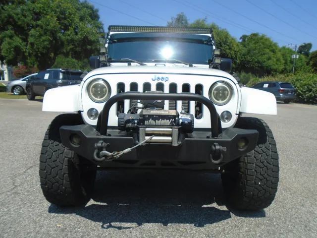 2015 Jeep Wrangler Unlimited Sahara - Photo 6