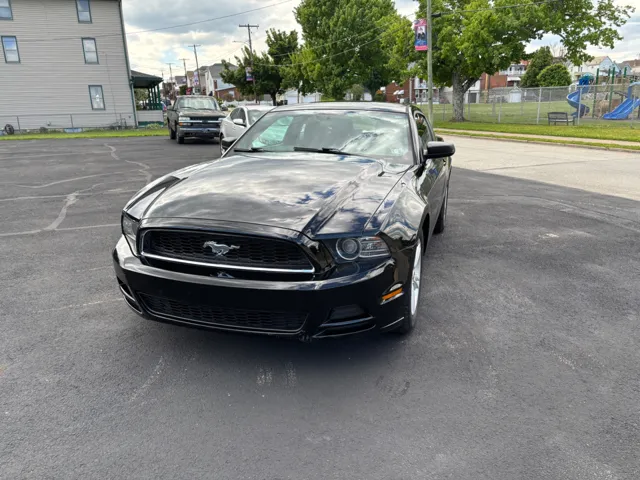 2014 Ford Mustang V6 - Photo 18