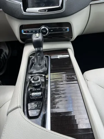 2019 Volvo XC90 Momentum - Photo 23