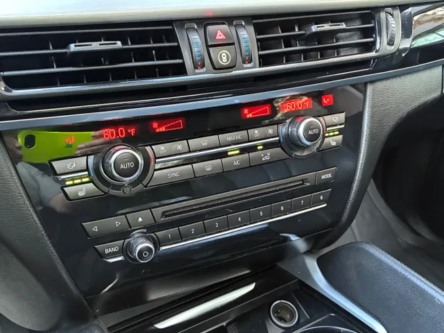 2016 BMW X6 xDrive35i - Photo 25