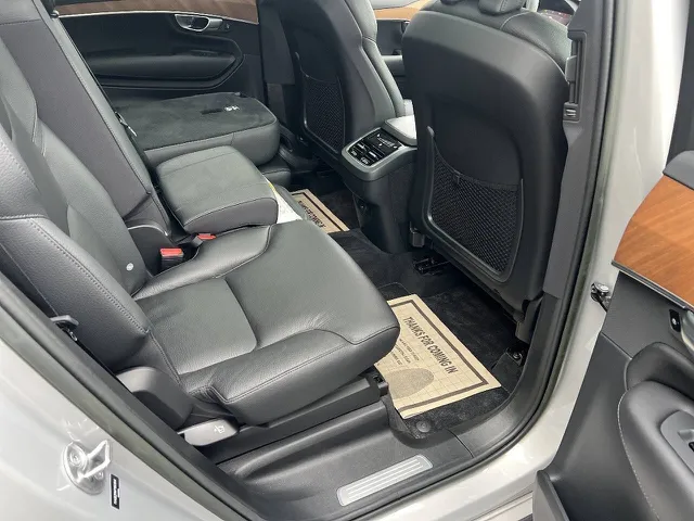 2023 Volvo XC90 Plus - Photo 26