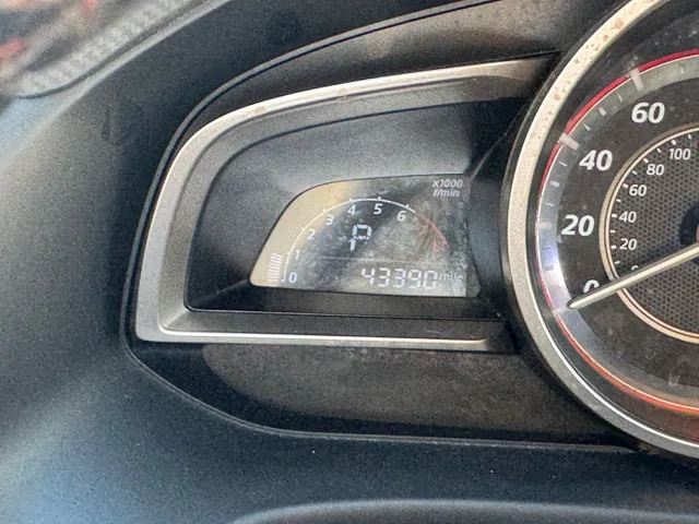 2014 Mazda MAZDA3 i Touring - Photo 17