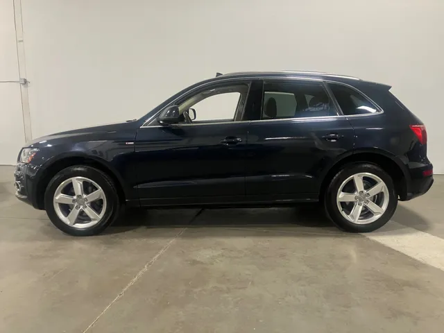 2012 Audi Q5 3.2 Premium Plus S line photo 4