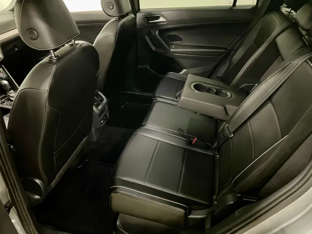 2021 Volkswagen Tiguan SE R-LINE BLACK - Photo 13