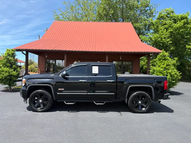 2015 GMC Sierra 4WD Crew Cab SLT SWB's photo