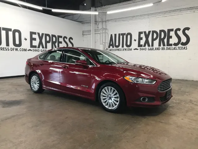 2015 Ford Fusion Hybrid SE