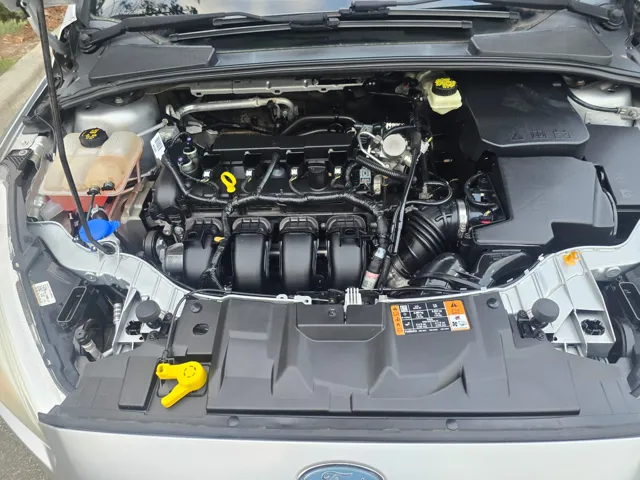 2017 Ford Focus SE - Photo 10