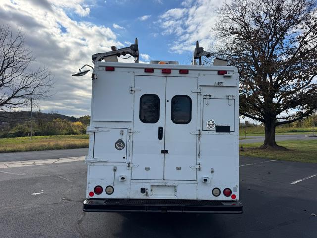 2009 Chevrolet G30 Hi-Cube 