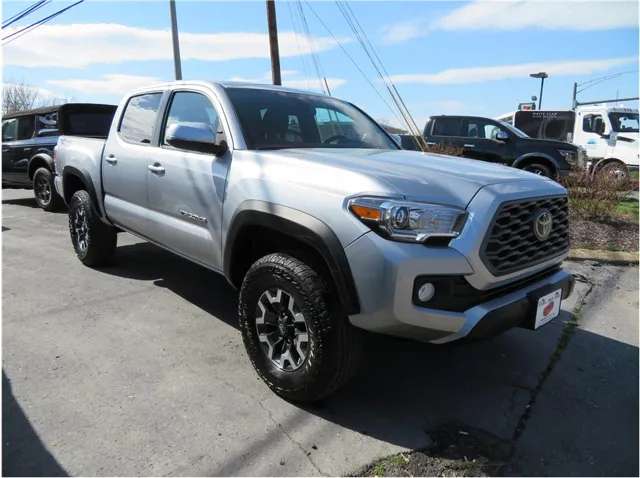 2023 Toyota Tacoma TRD Off Road's photo