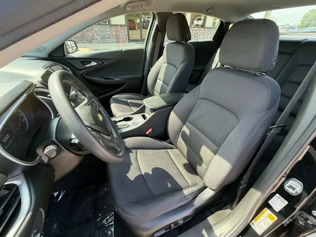 2022 Chevrolet Malibu 1LT - Photo 14