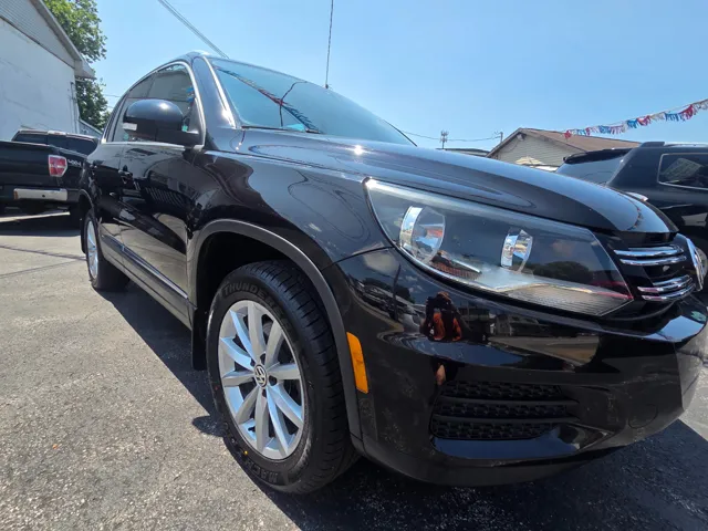 2017 Volkswagen Tiguan Wolfsburg Edition - Photo 8