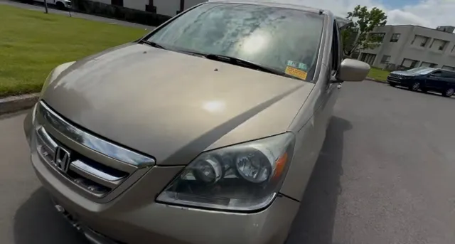 2005 Honda Odyssey EX w/ Leather DVD RES and Navigation's photo