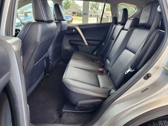 2013 Toyota RAV4 Limited photo 12