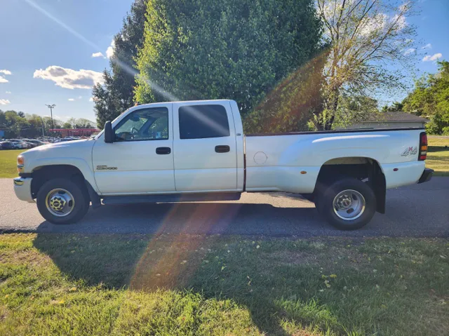2007 GMC Sierra 4WD Crew Cab SLT DRW's photo