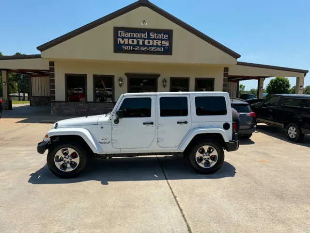 2017 Jeep Wrangler Sahara's photo