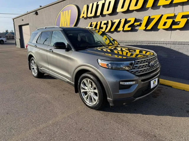 2021 Ford Explorer Limited's photo