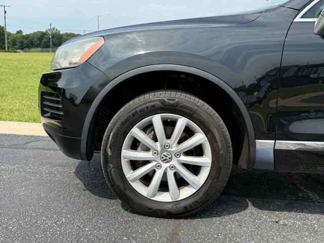 2011 Volkswagen Touareg Sport - Photo 7