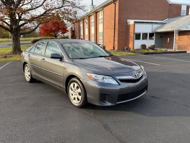 2010 Toyota Camry Hybrid Sedan