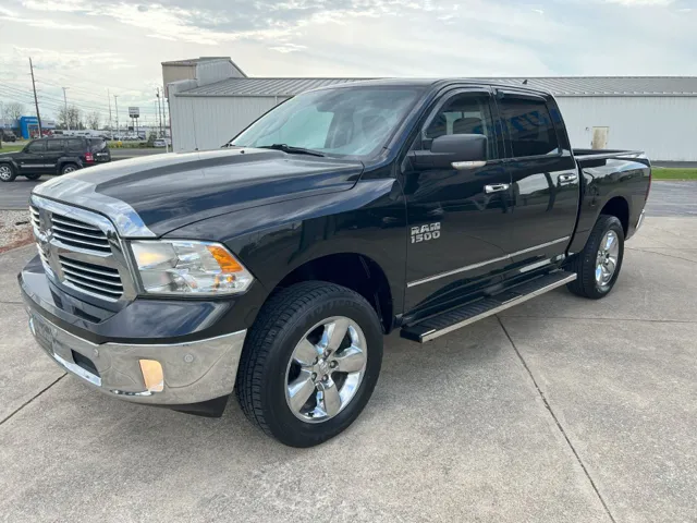 2016 Ram 1500 Big Horn photo 3