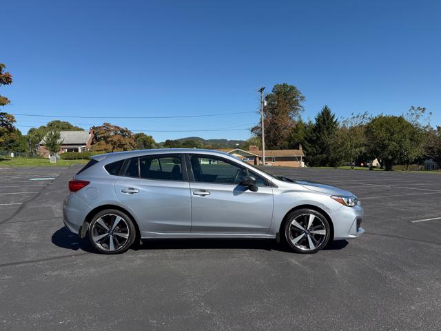 2017 Subaru Impreza 2.0i CVT 5-Door