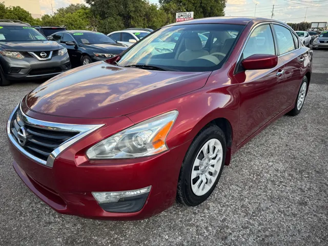 2014 Nissan Altima 2.5 S's photo