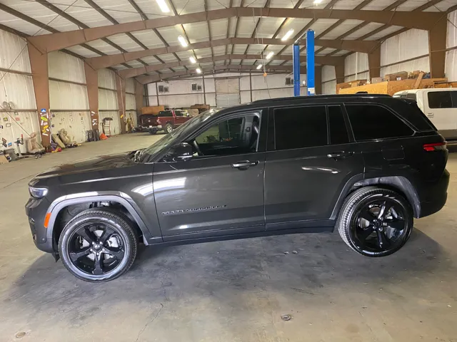 2024 Jeep Grand Cherokee