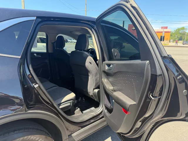 2020 Ford Escape SE - Photo 18