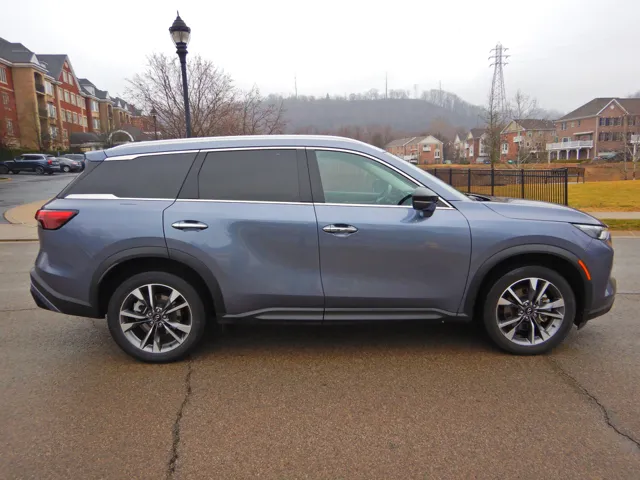 2023 INFINITI QX60 LUXE - Photo 10