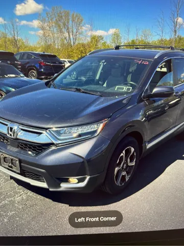 2017 Honda CR-V Touring AWD's photo