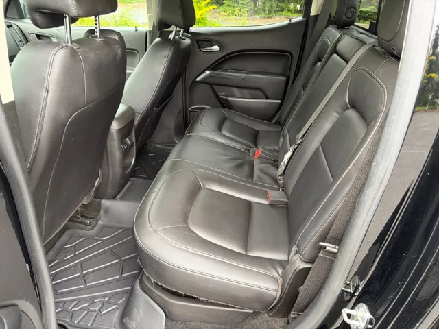 2016 Chevrolet Colorado LT - Photo 11