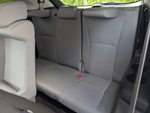 2023 Toyota Highlander LE Sport photo 11