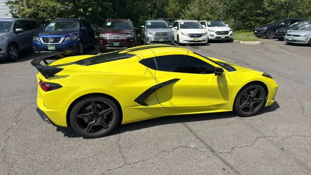 2021 Chevrolet Corvette 3LT - Photo 8