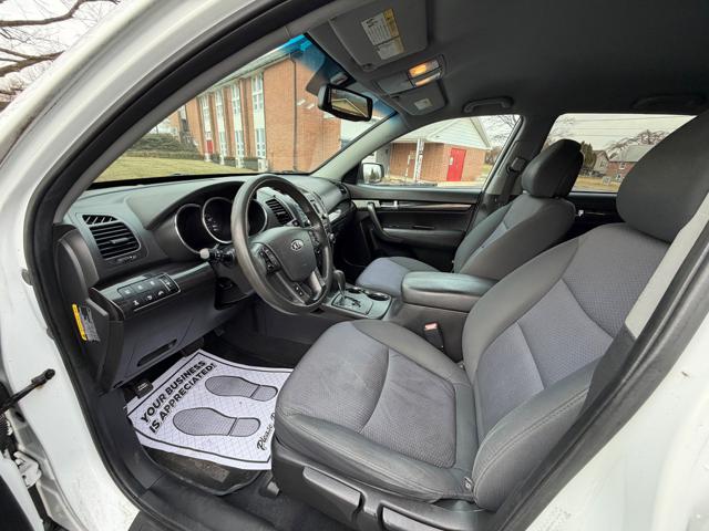 2012 Kia Sorento LX 4WD