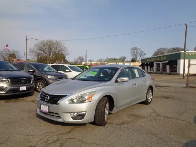 2013 Nissan Altima's photo