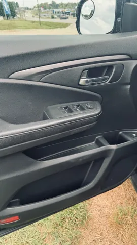 2019 Honda Ridgeline Sport - Photo 7