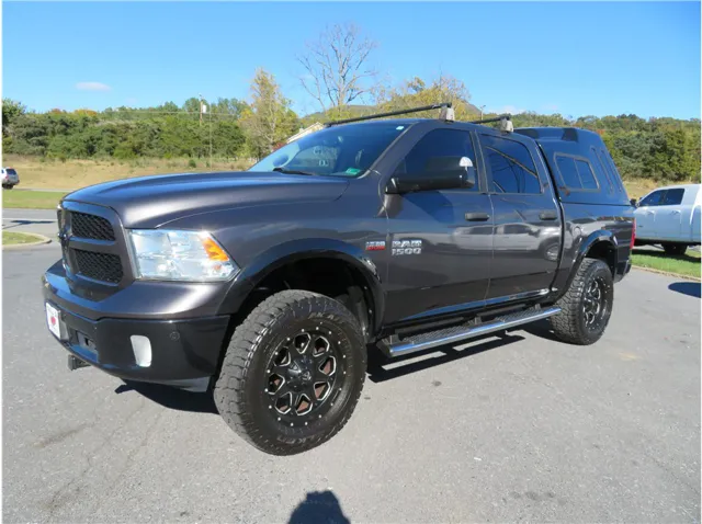 2016 RAM Ram 1500 Pickup Outdoorsman's photo