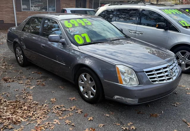2007 Cadillac DTS photo 4