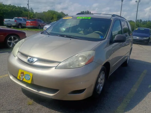 2010 Toyota Sienna