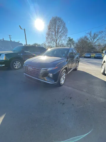 2022 Hyundai Tucson SE's photo