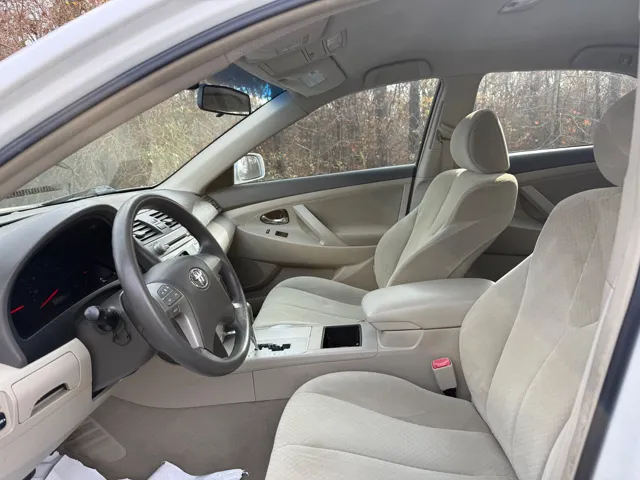 2007 Toyota Camry LE - Photo 11