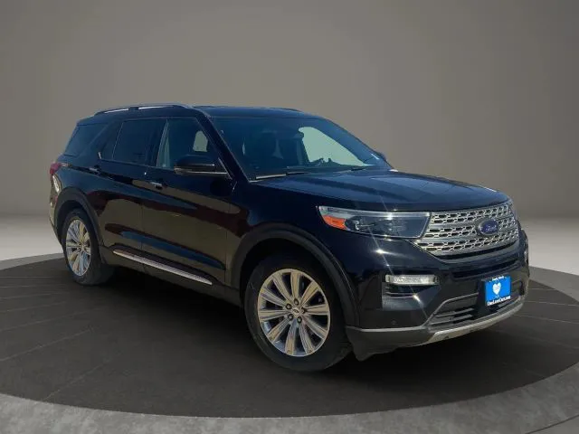 2020 Ford Explorer Limited RWD's photo