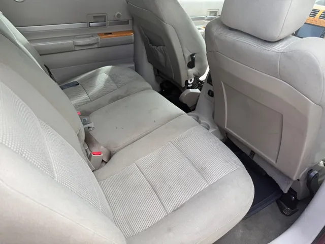2009 Chrysler Aspen Limited - Photo 12