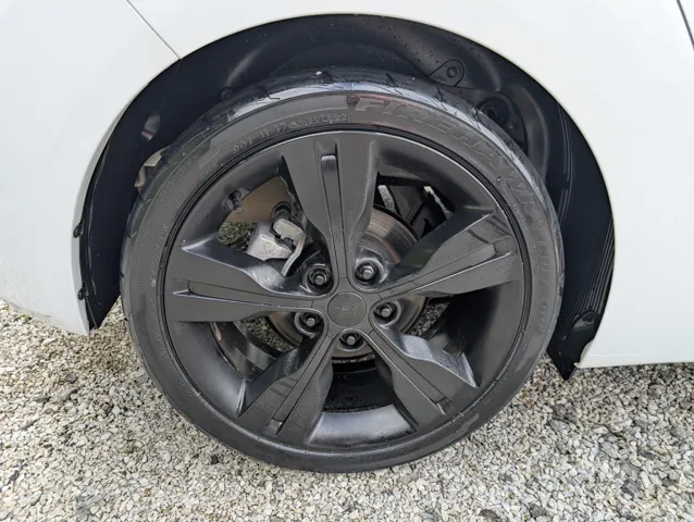 2017 Hyundai Veloster Value Edition photo 17