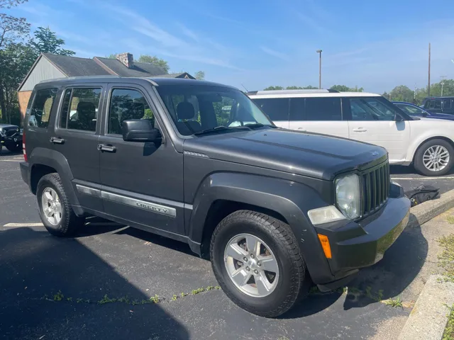 2010 Jeep Liberty Sport 4WD's photo