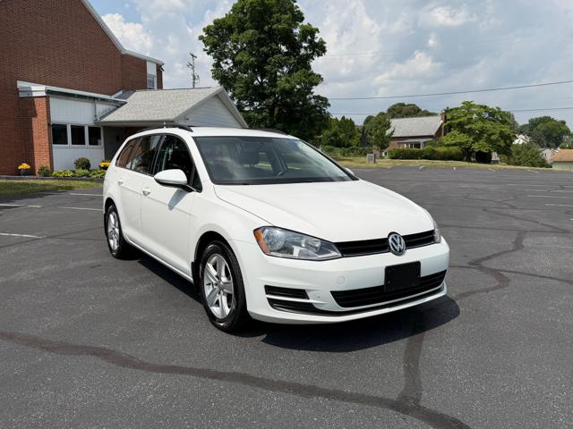 2015 Volkswagen Golf SportWagen TDI S