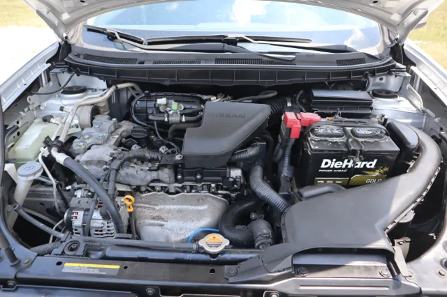 2012 Nissan Rogue SV - Photo 9