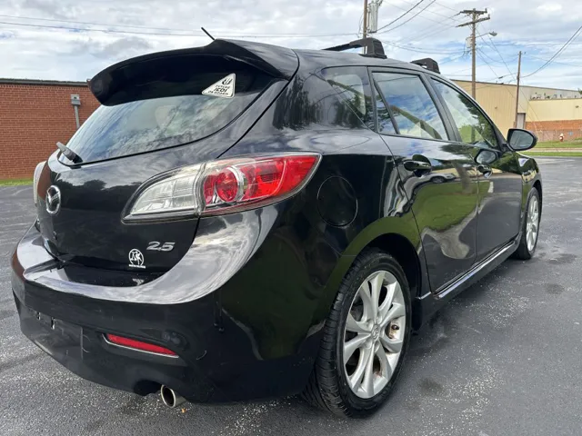 2011 Mazda Mazda3 s photo 2