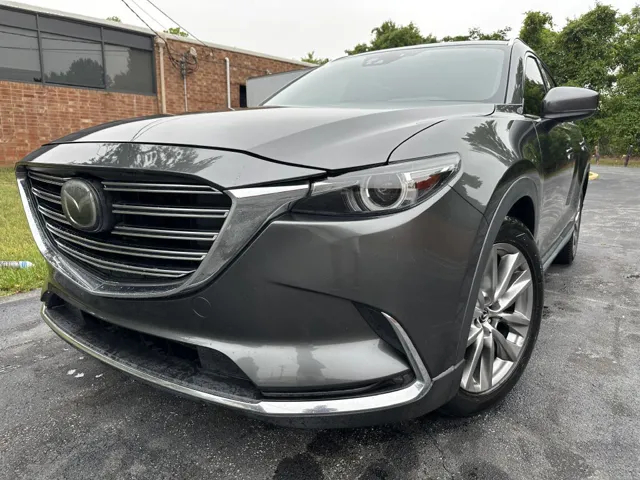 2017 Mazda CX-9 Signature AWD's photo